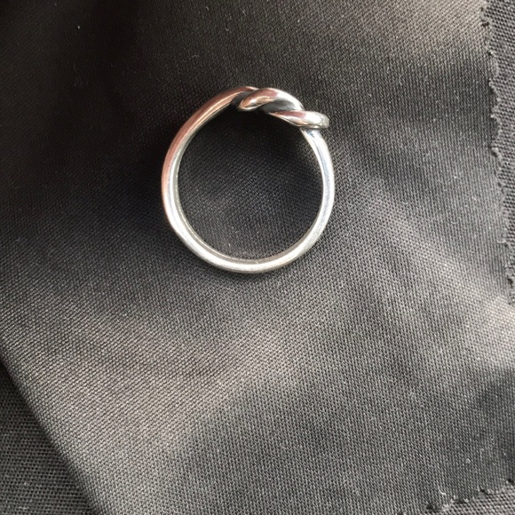 “Lover’s Knot” ring - Picture 3 of 4